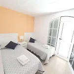 Spacious Sunny Terrace Duplex House 2 Bedrooms 아파트 칼레타데푸스테
