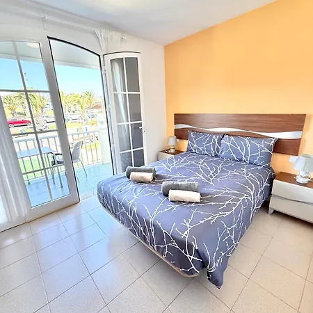 아파트 Sunny Terrace Duplex 2 Bedrooms