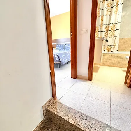 아파트 Sunny Terrace Duplex 2 Bedrooms *