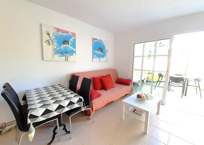 Spacious Sunny Terrace Duplex House 2 Bedrooms * 科斯塔卡莱塔